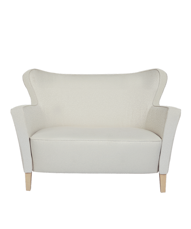 Sofa als Zweisitzermit tiefer Rückenlehne in weiss