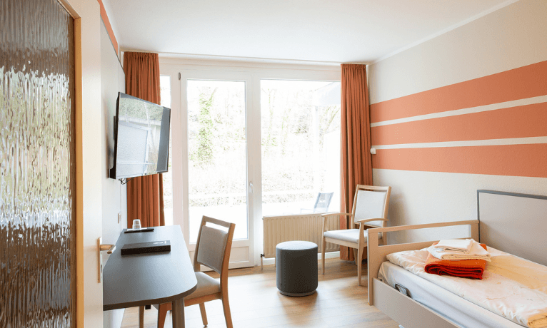 cln-elfenmaarklinik-patientenzimmer-2